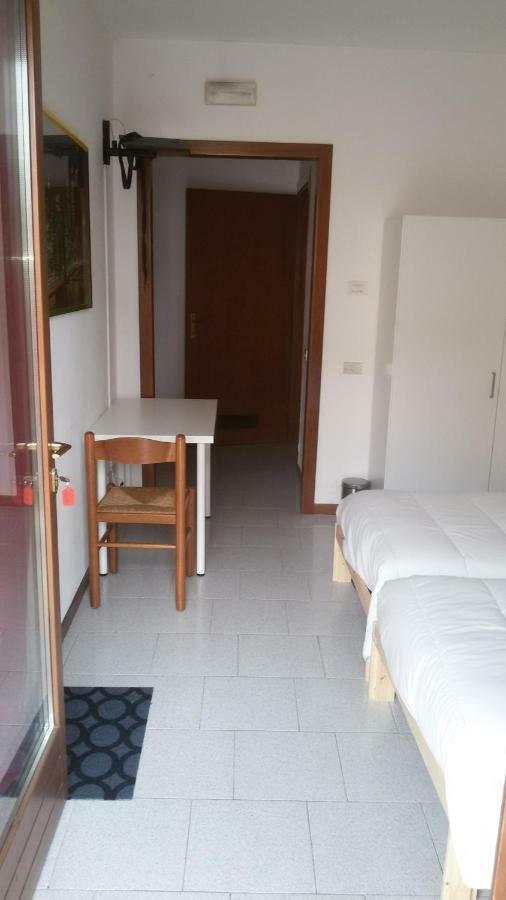 Afrodite Hotel Palu Luaran gambar
